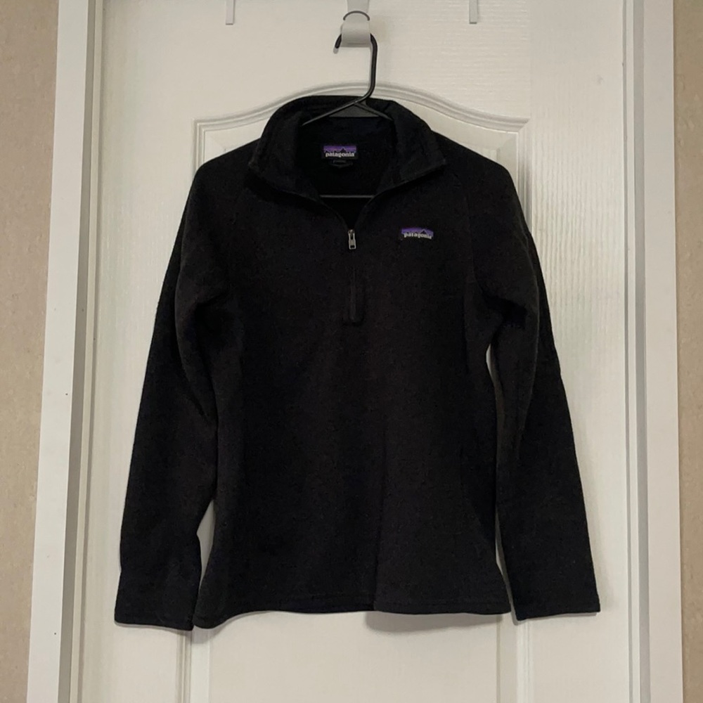 Patagonia Medium Sweatshirt with Collar no hood